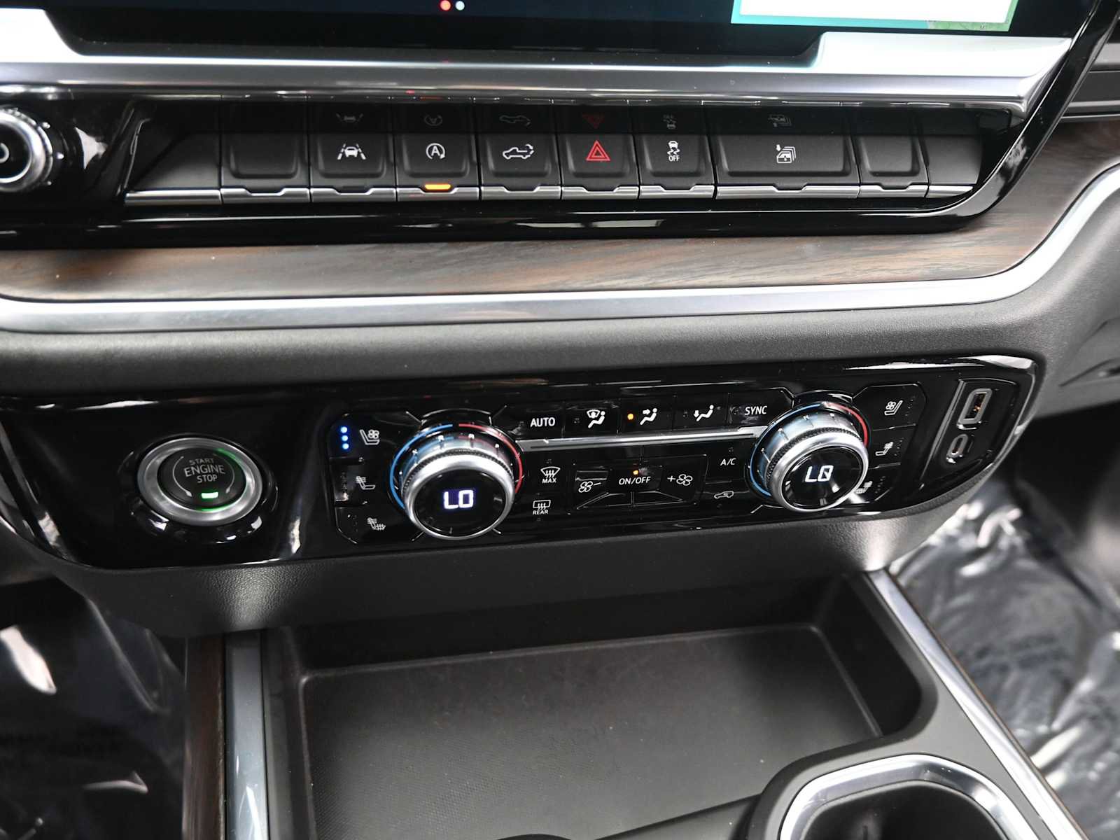 Used 2022 GMC Sierra 1500 SLT w/ SLT Convenience Package image 20