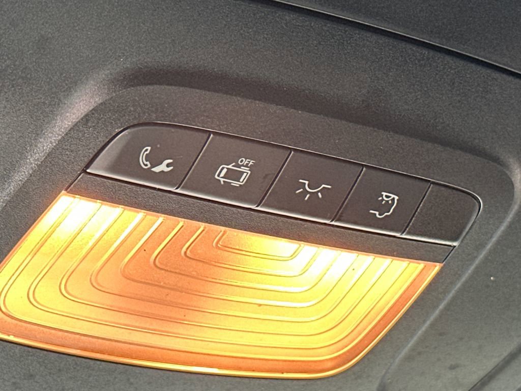 Used 2023 Mercedes-Benz Sprinter 2500 image 32