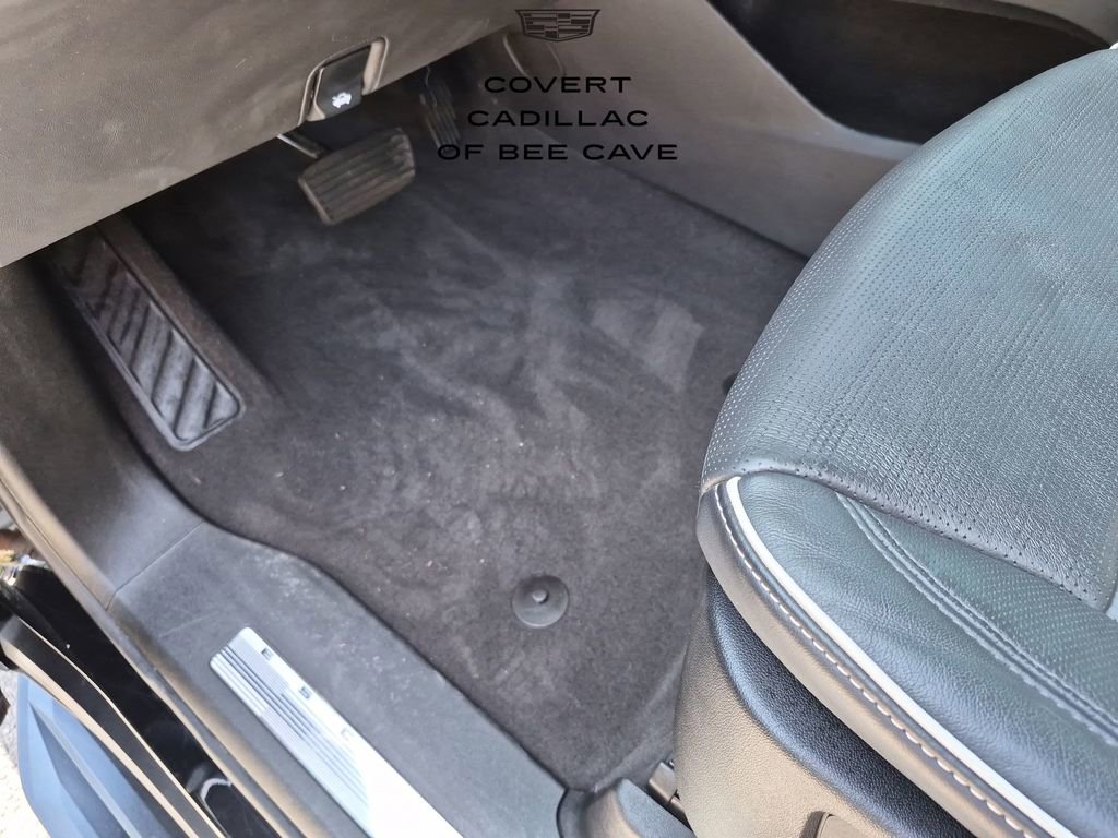 Used 2024 Cadillac Escalade Sport w/ LPO, ONYX Package image 22