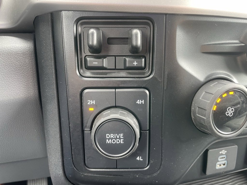 Used 2024 Ford F250 XLT image 47