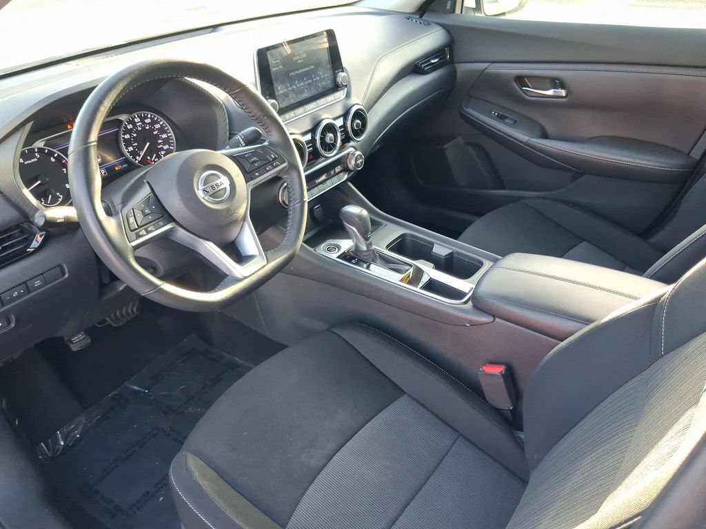 Certified 2021 Nissan Sentra SV FWD image 13