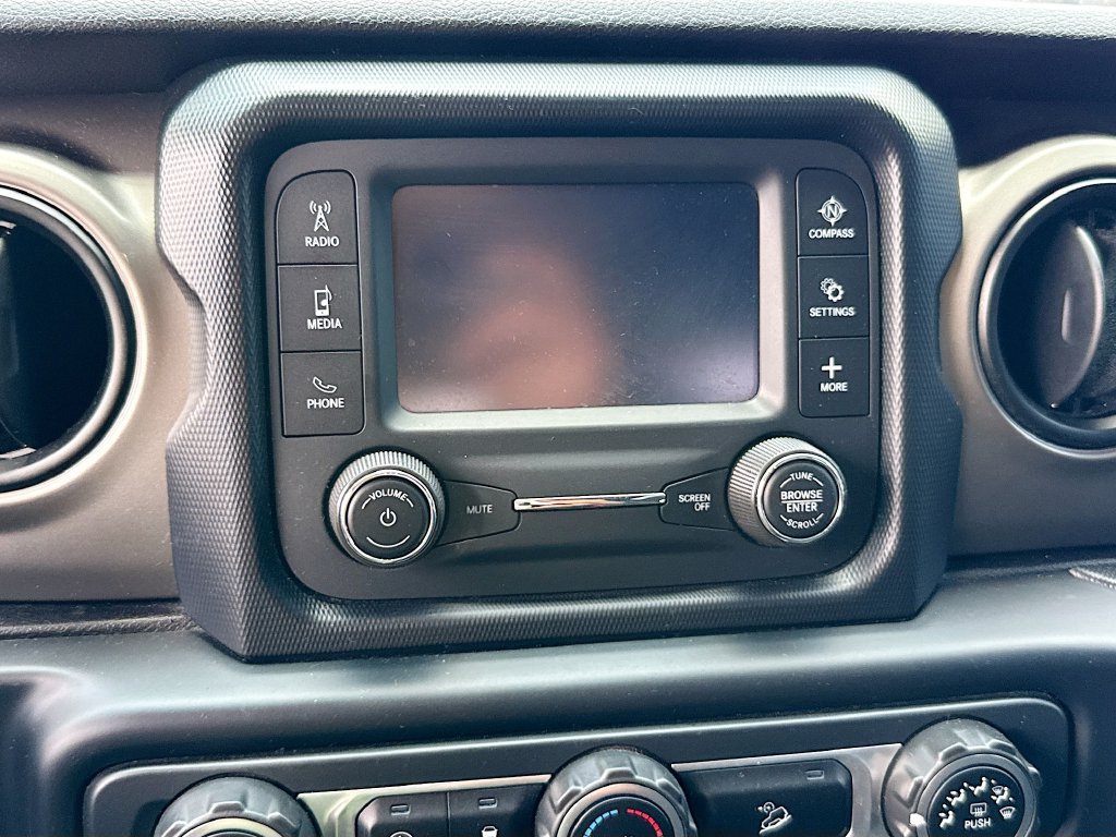 Used 2019 Jeep Wrangler Unlimited Sport S AWD/4WD image 16