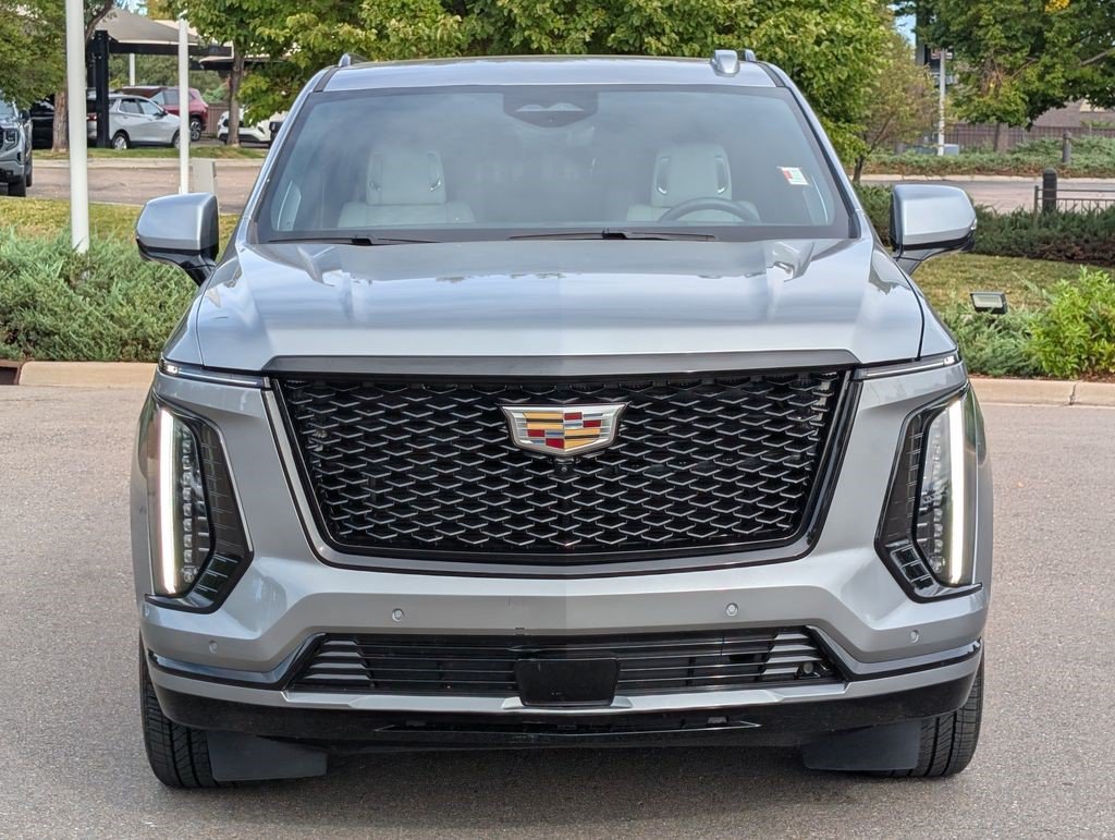 Certified 2025 Cadillac Escalade ESV Sport Platinum RWD image 9