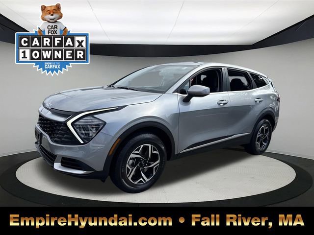 Used 2024 Kia Sportage LX image 1