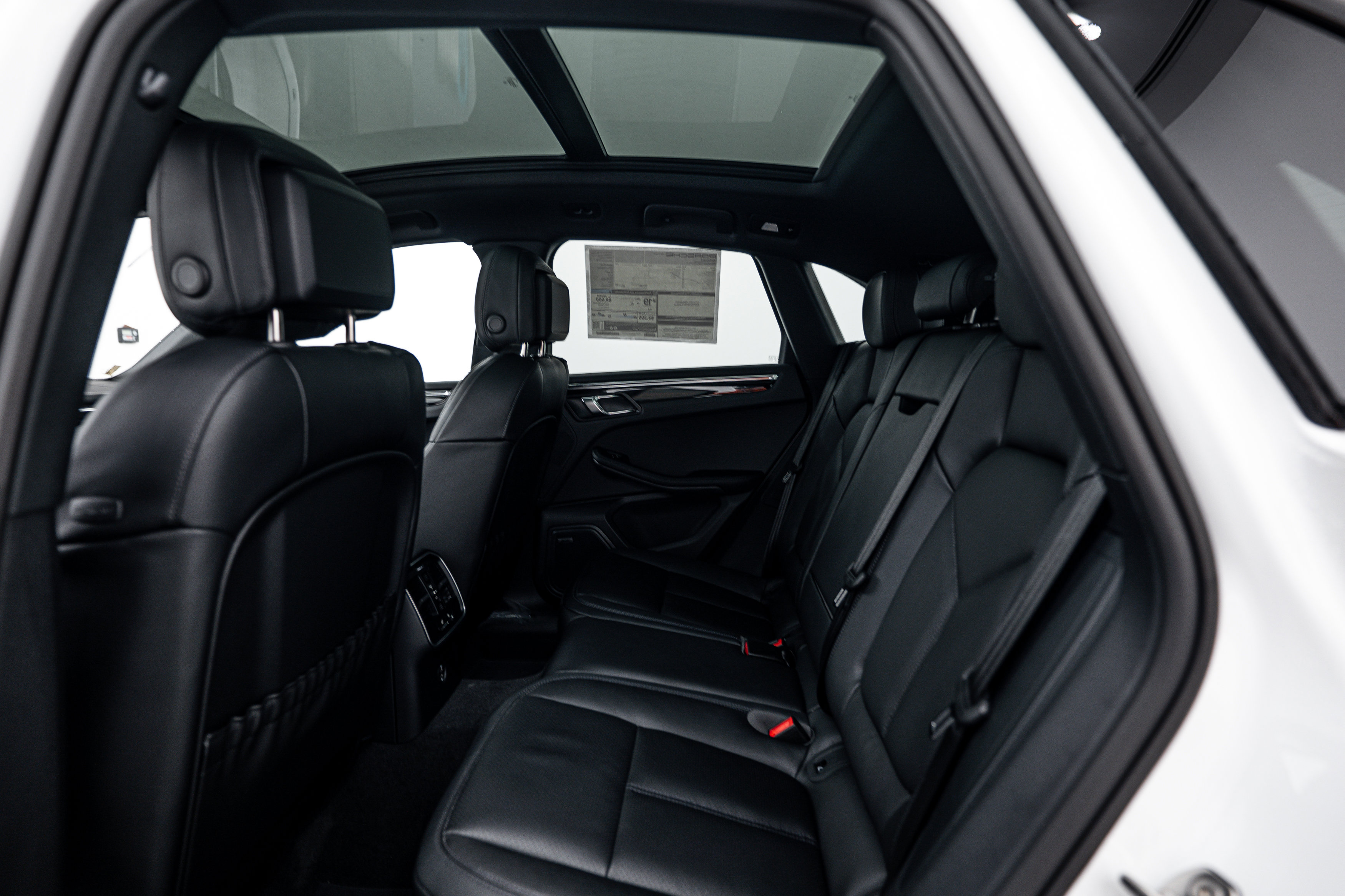New 2026 Porsche Macan S image 22