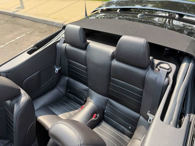 Used 2011 Ford Mustang GT Premium w/ 402A Rapid Spec Order Code RWD image 11