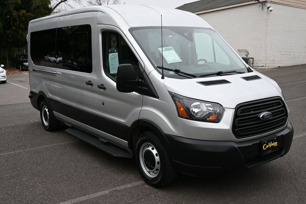 Used 2019 Ford Transit 350 XL image 4
