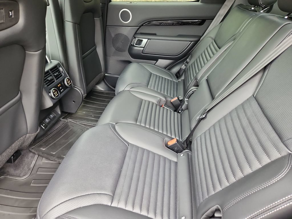 New 2026 Land Rover Discovery S AWD/4WD image 5