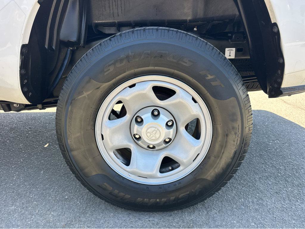 Used 2020 Toyota Tacoma SR RWD image 14