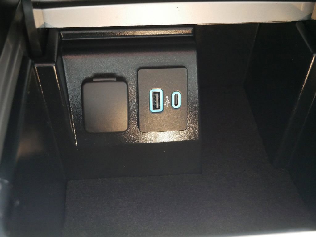 Used 2022 Ford Explorer Timberline image 21