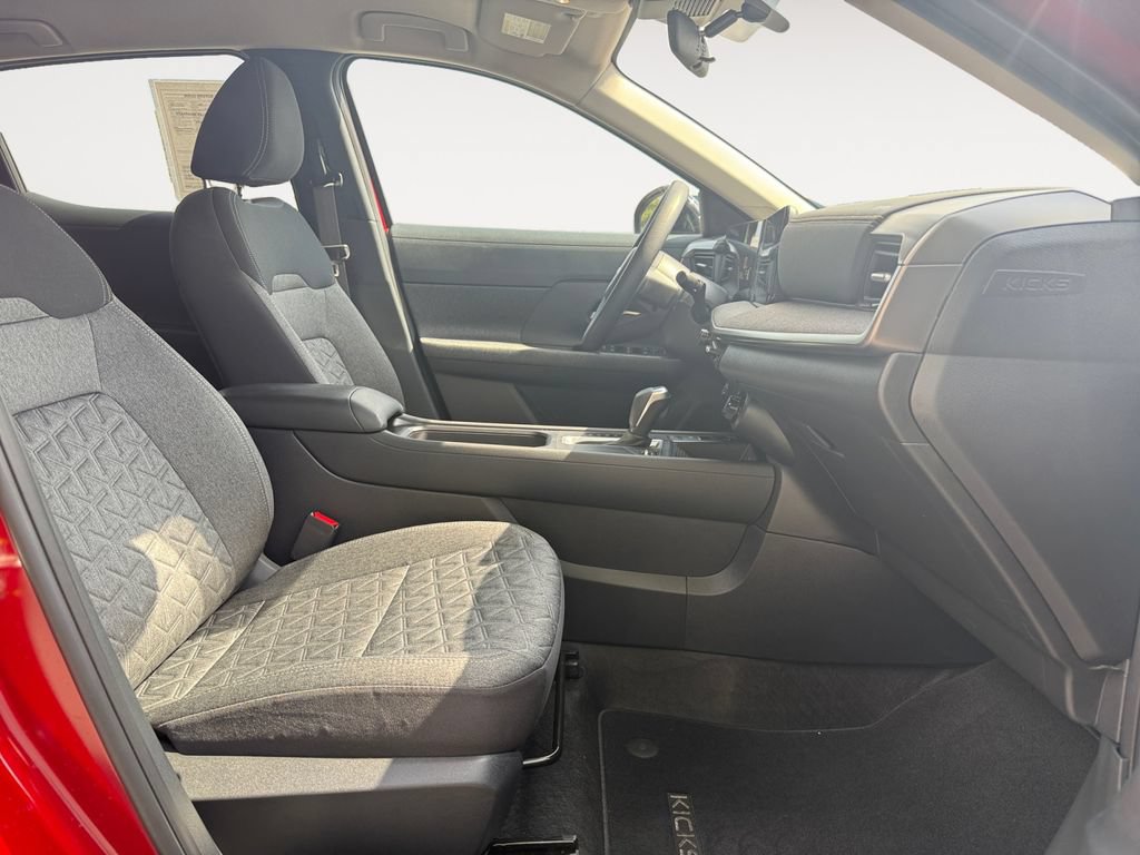 Used 2026 Nissan Kicks SV FWD image 15