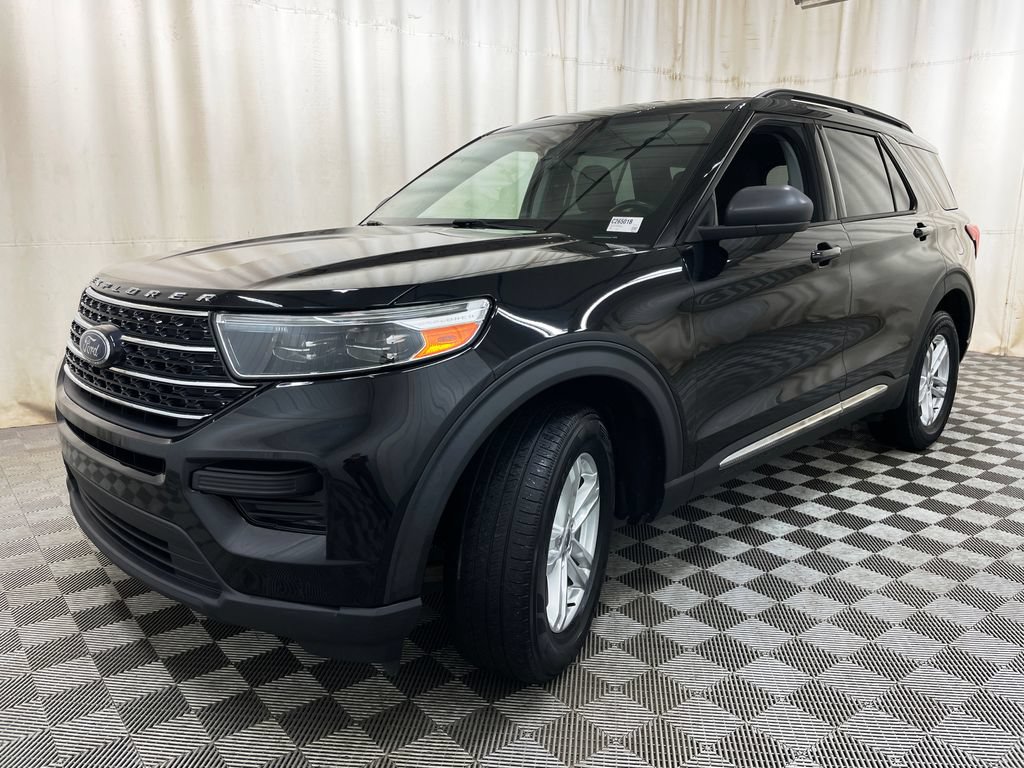 Used 2021 Ford Explorer XLT AWD/4WD image 15