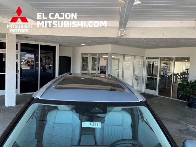 New 2025 Mitsubishi Outlander SEL image 10