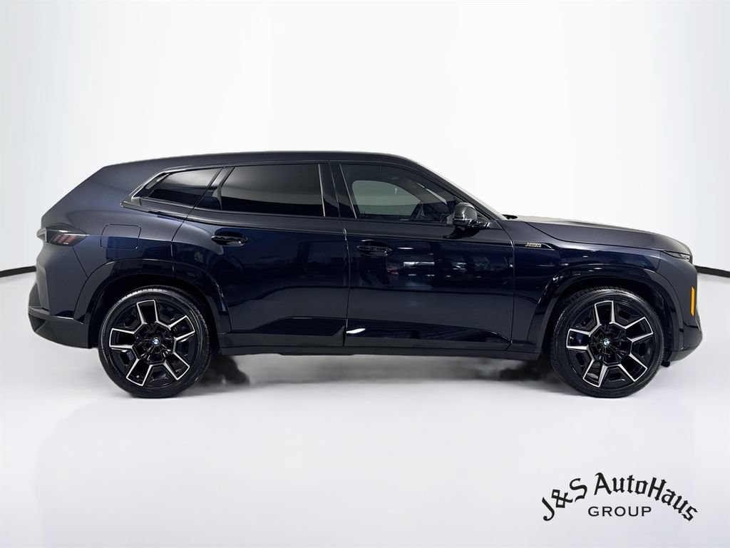 Used 2023 BMW XM AWD/4WD image 8
