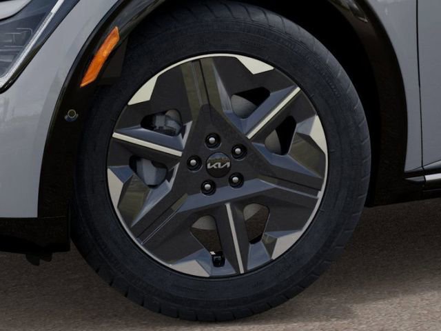 New 2025 Kia EV6 Light w/ Light LR Technology Package image 9