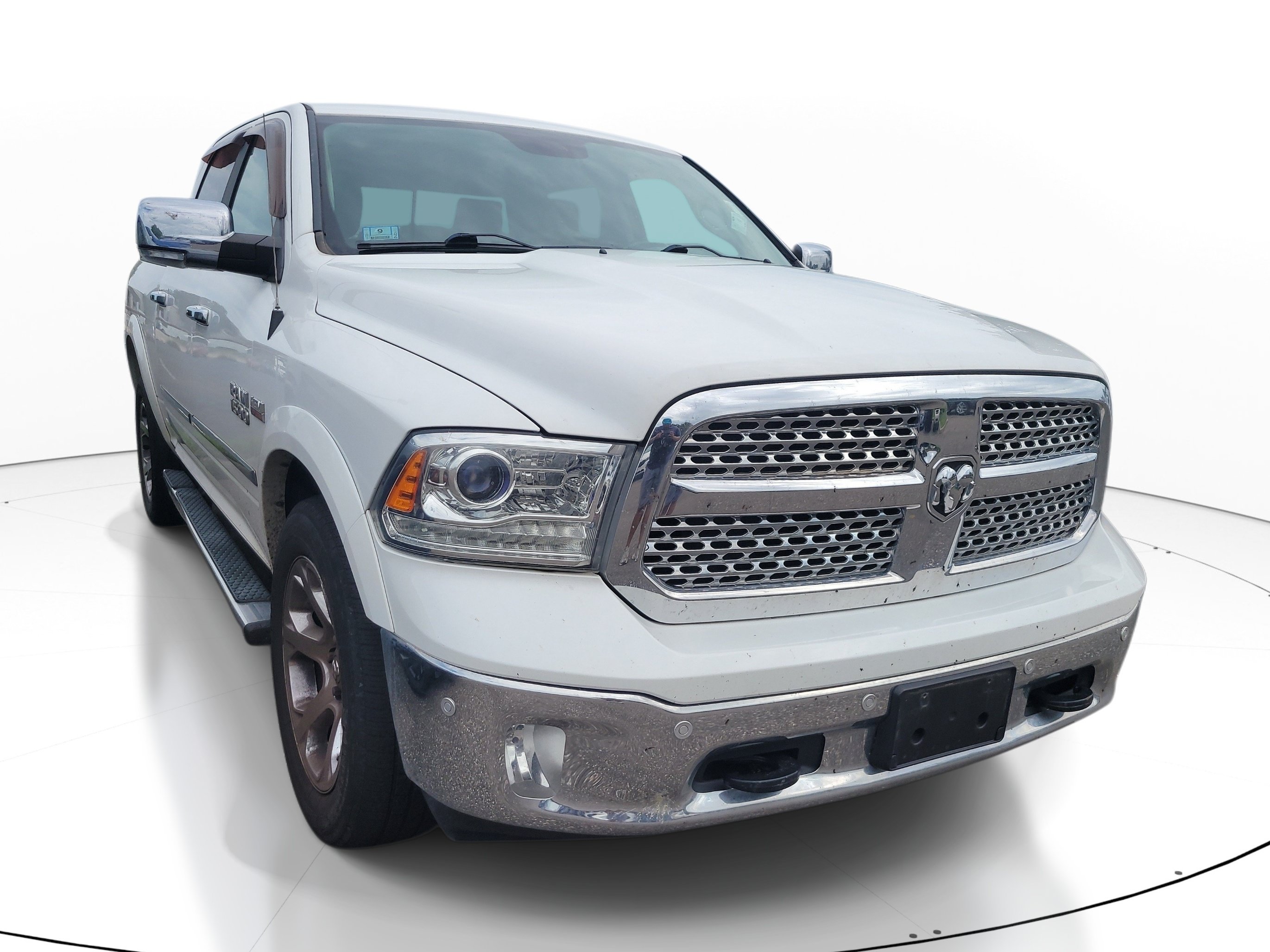 Used 2017 RAM 1500 Laramie w/ Convenience Group AWD/4WD image 1