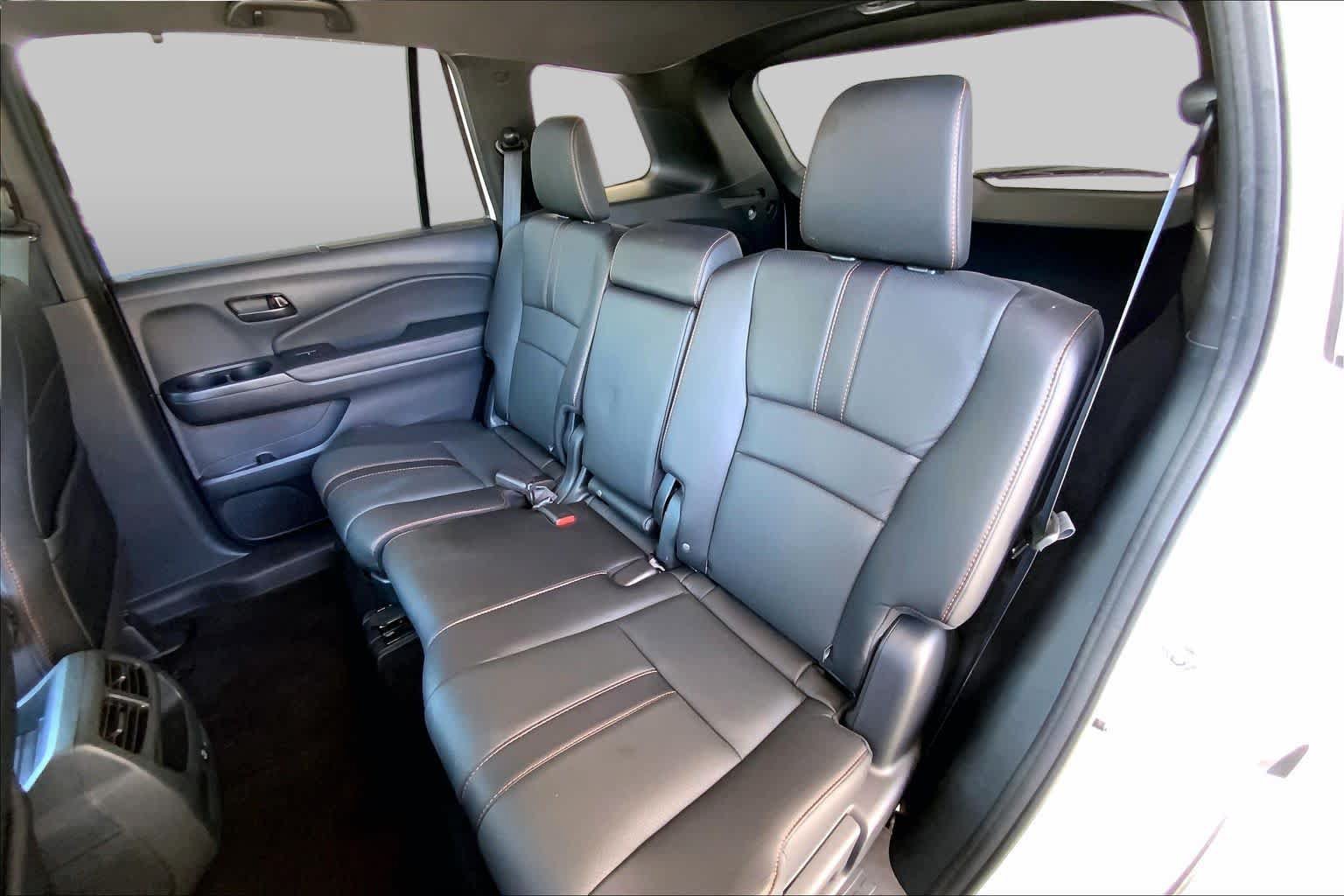 Used 2023 Honda Passport TrailSport image 21