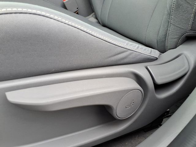 Used 2023 Hyundai Elantra Blue w/ Preferred Accessory Package image 27