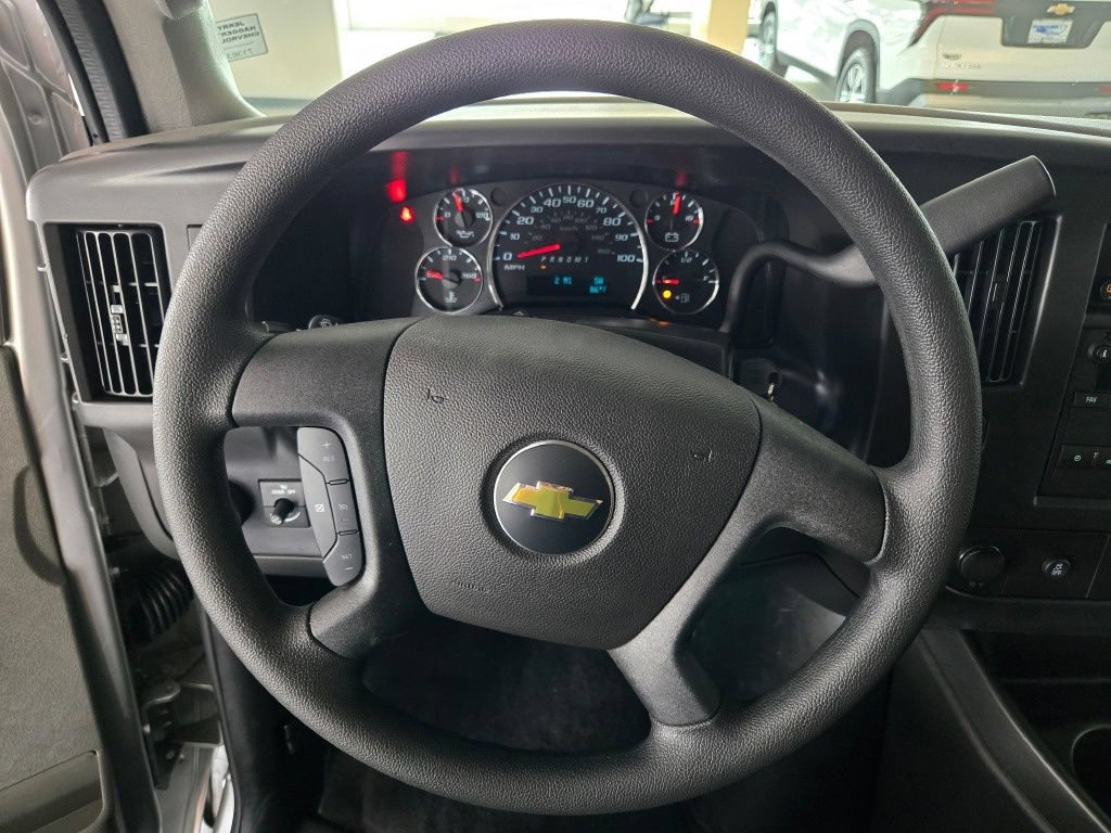 New 2026 Chevrolet Express 2500 LT w/ LT Preferred Equipment Group RWD image 24