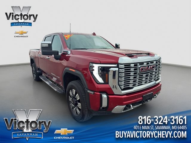 Used 2024 GMC Sierra 2500 Denali w/ Denali Reserve Package AWD/4WD image 1