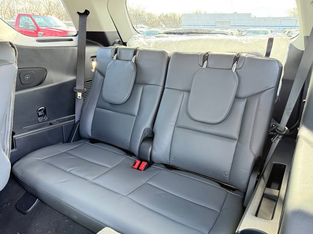 New 2026 Ford Explorer Active w/ Active Comfort Package AWD/4WD image 14