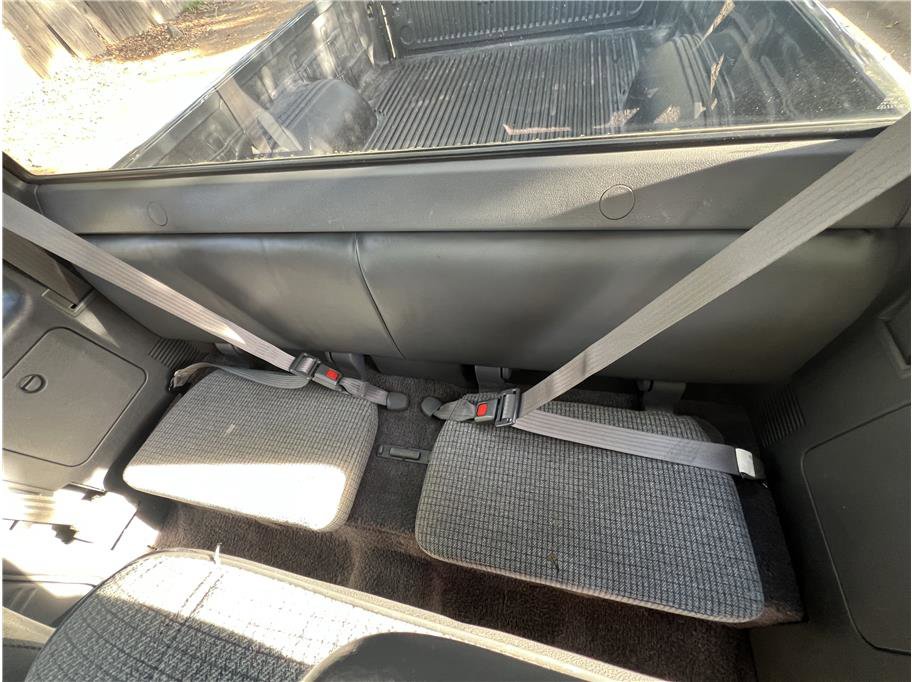 Used 1990 Toyota Pickup Deluxe image 14
