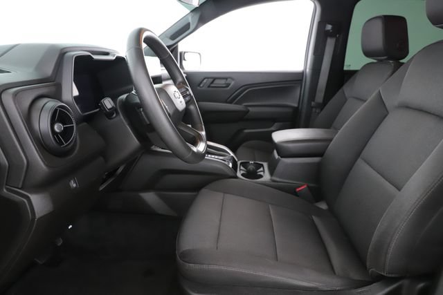 Used 2023 Chevrolet Colorado Trail Boss w/ Technology Package AWD/4WD image 16
