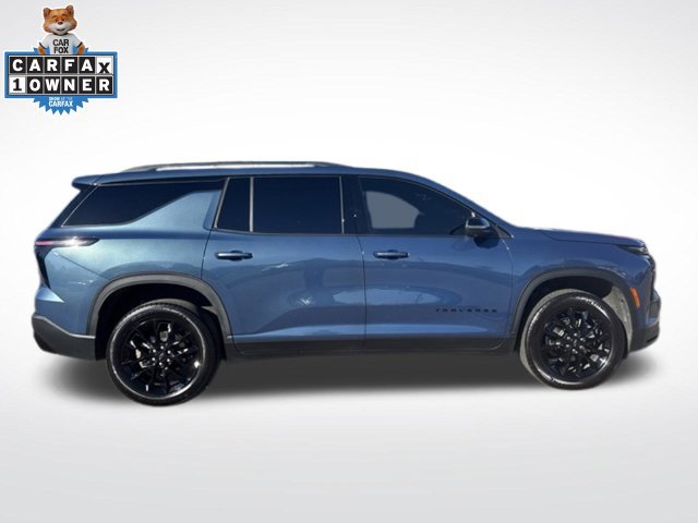 Used 2026 Chevrolet Traverse LT w/ Midnight/Sport Edition FWD image 12