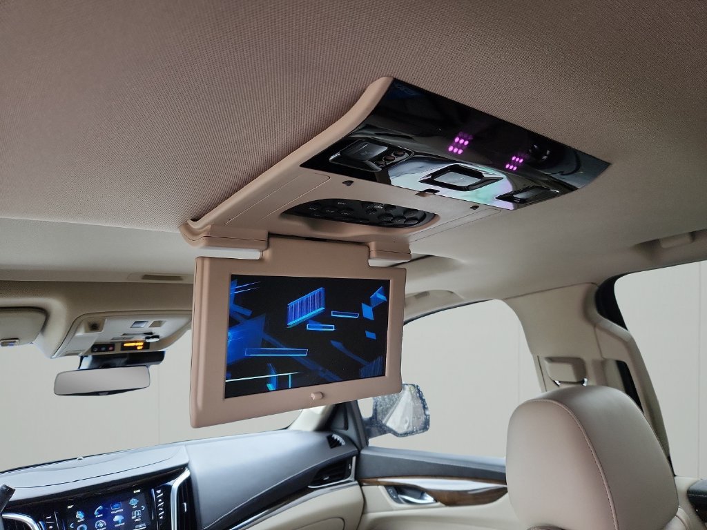 Used 2019 Cadillac Escalade Premium Luxury AWD/4WD image 12