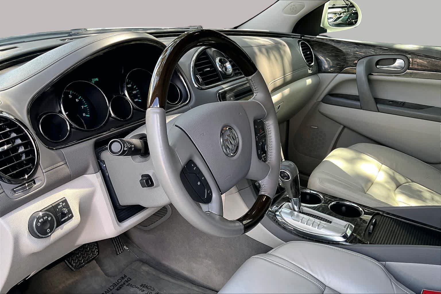 Used 2014 Buick Enclave Premium w/ Trailering Provision Package FWD image 18