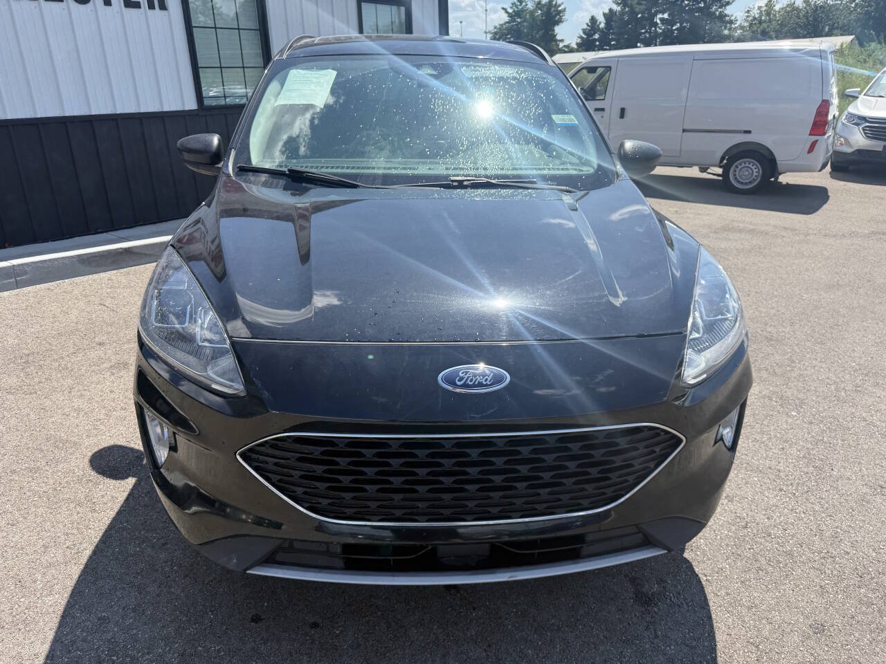 Used 2022 Ford Escape SEL w/ Technology Package AWD/4WD image 4