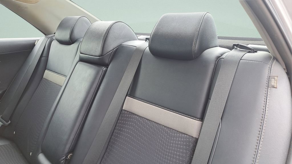 Used 2012 Toyota Camry SE image 12