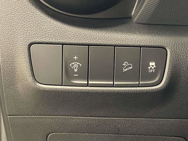 Used 2023 Hyundai Kona SEL image 17