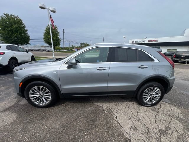 Used 2024 Cadillac XT4 Premium Luxury AWD/4WD image 8