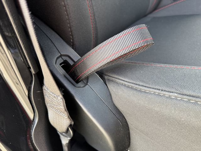 Used 2018 Jeep Wrangler Unlimited Rubicon image 27