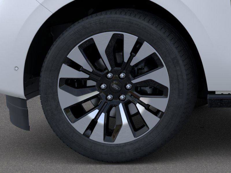 New 2026 Ford Expedition Platinum w/ Driver's Package image 13