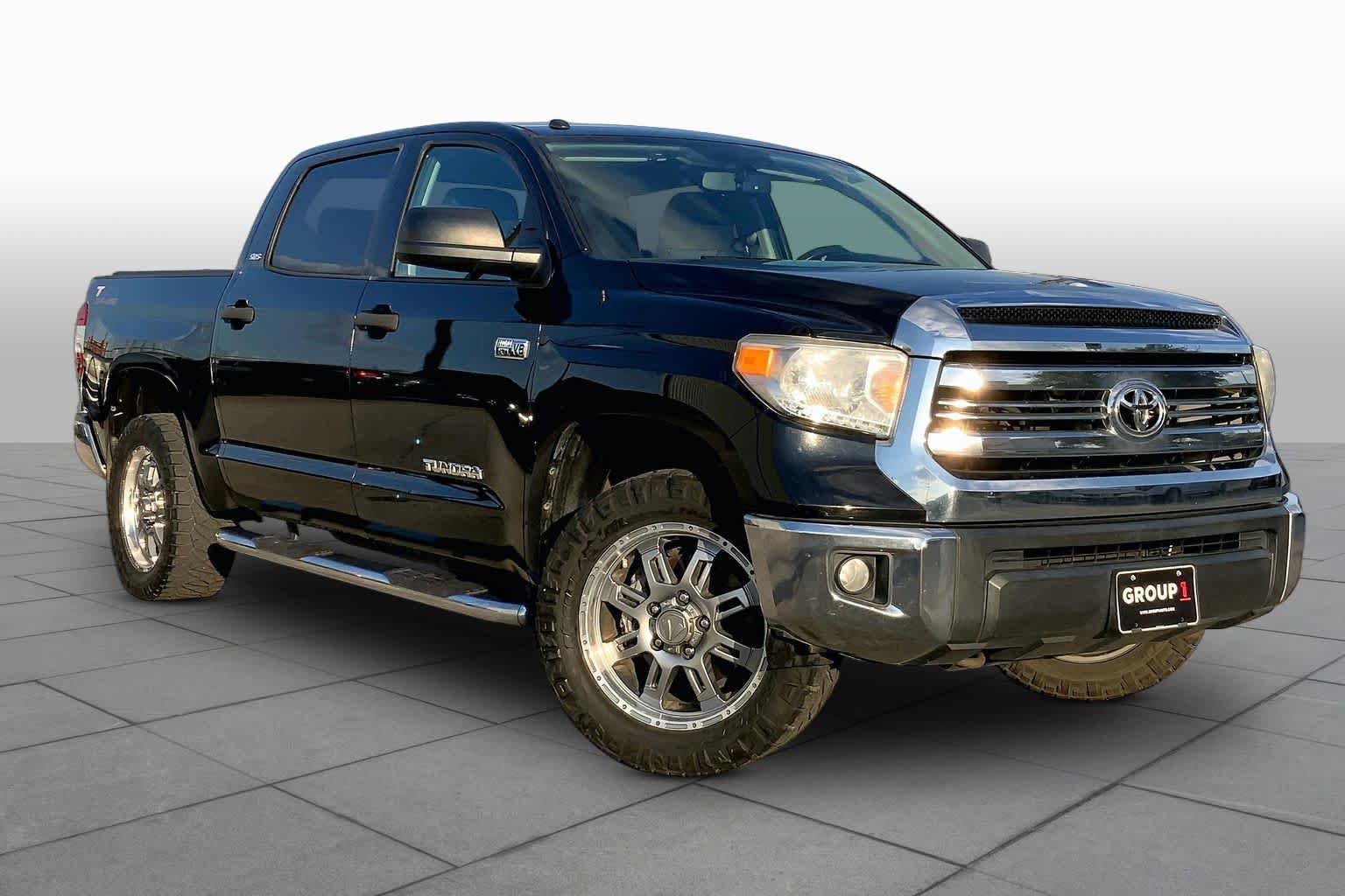 Used 2016 Toyota Tundra SR5 w/ SR5 Upgrade Package AWD/4WD image 3