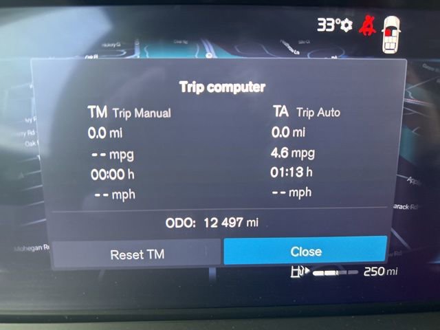 Certified 2025 Volvo XC90 B6 Plus image 21