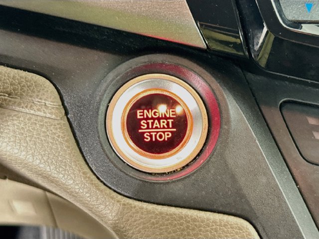 Used 2019 Honda Odyssey EX image 18