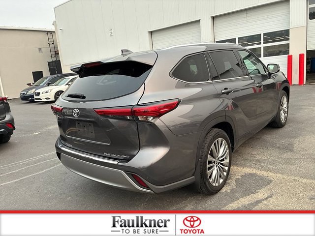 Used 2021 Toyota Highlander Platinum AWD/4WD image 9