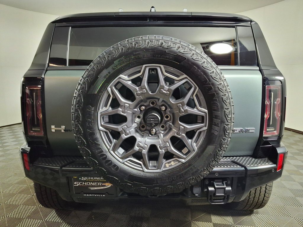 Used 2024 GMC Hummer EV 3X w/ LPO, Illumination Package image 4