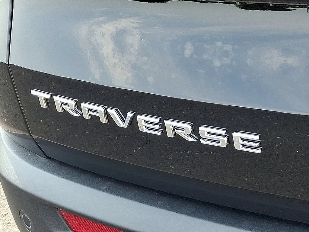 New 2026 Chevrolet Traverse LT FWD image 5