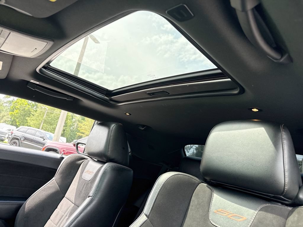 Used 2020 Dodge Challenger R/T RWD image 19