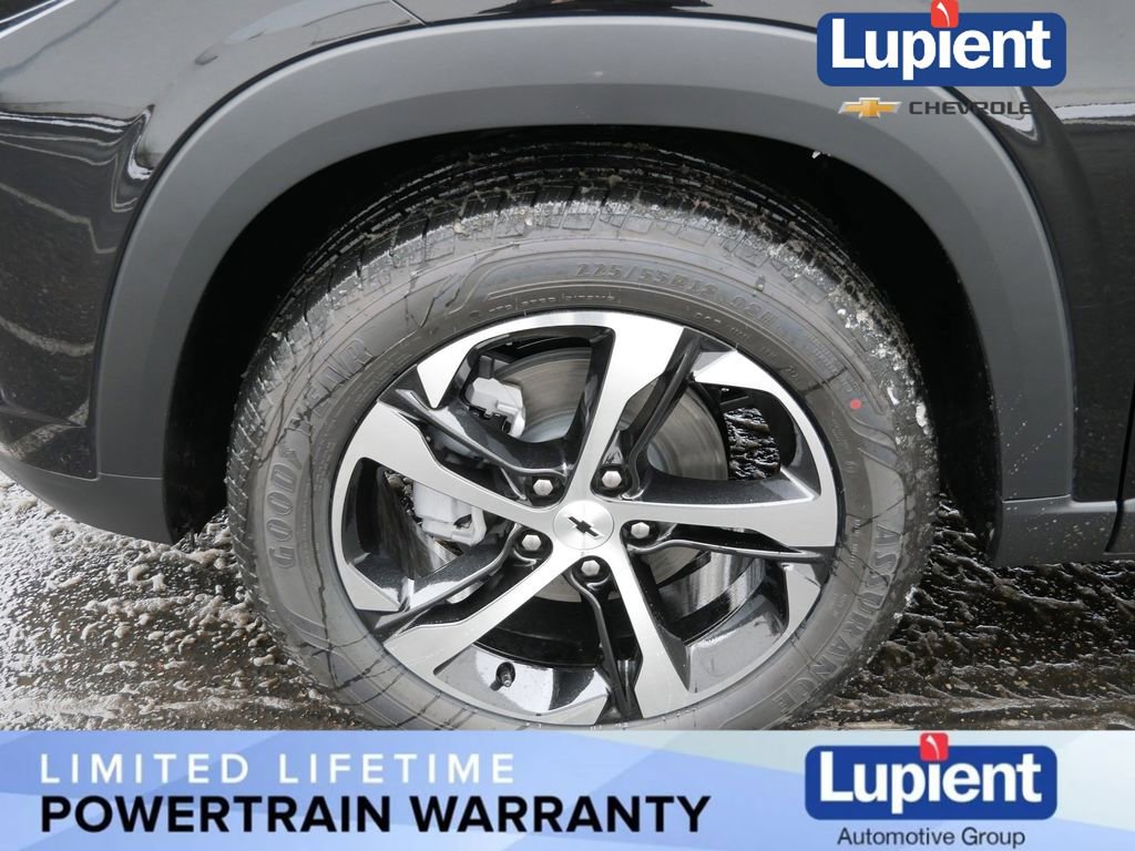 New 2026 Chevrolet Trax RS w/ Sunroof Package image 13