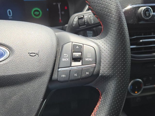 Used 2025 Ford Escape ST-Line AWD/4WD image 21