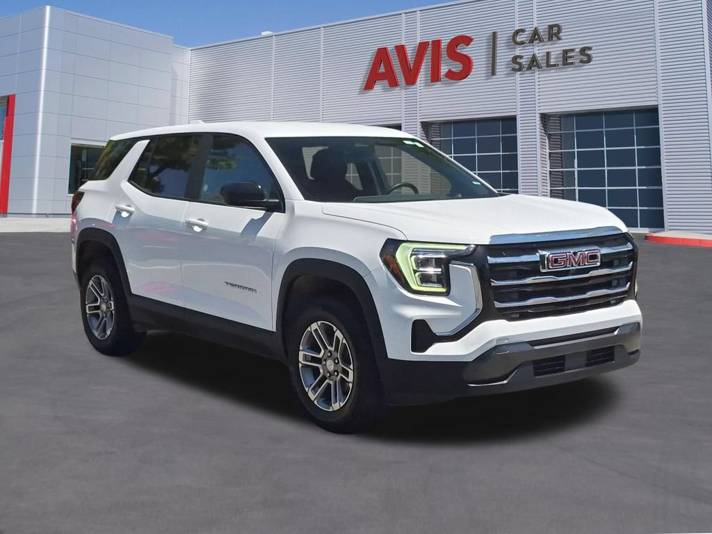 Used 2025 GMC Terrain Elevation AWD/4WD image 3