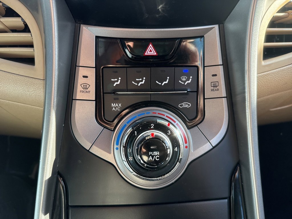 Used 2013 Hyundai Elantra GLS image 34