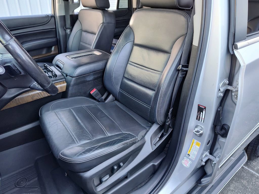 Used 2018 GMC Yukon Denali image 17