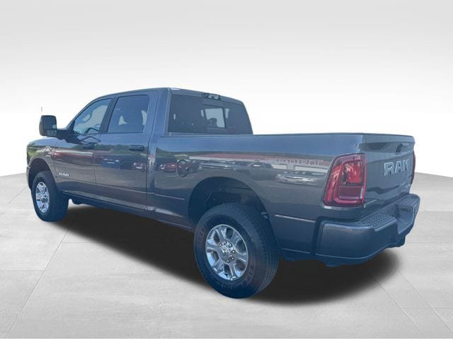 New 2026 RAM 3500 Big Horn AWD/4WD image 5