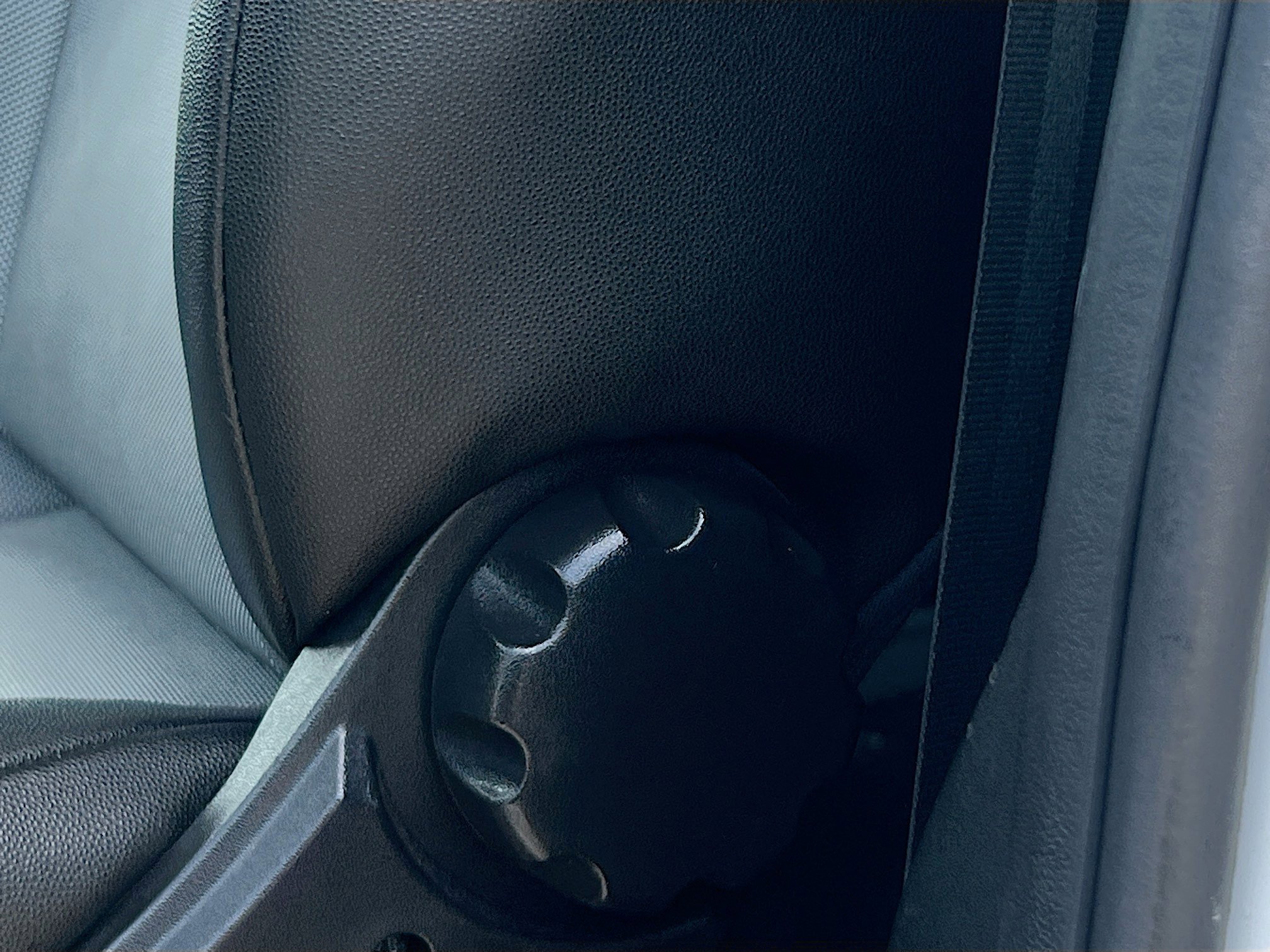 Used 2025 RAM ProMaster 2500 w/ Convenience Group image 15